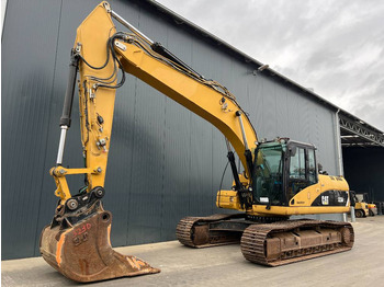 Excavadora de cadenas CATERPILLAR 323DL