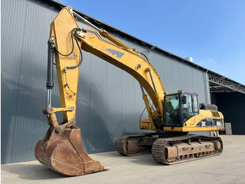 Excavadora de cadenas CATERPILLAR 330DL