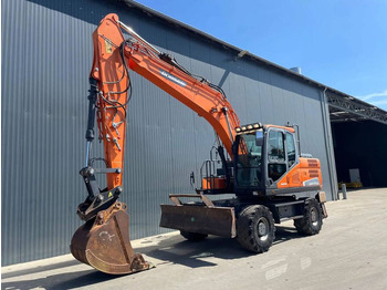 Excavadora de ruedas DOOSAN DX170W-5