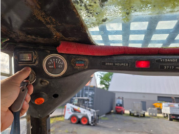 Retroexcavadora Bobcat 643: foto 5