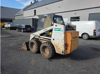 Retroexcavadora Bobcat 643: foto 2