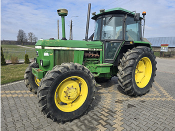 Tractor JOHN DEERE 40 Series