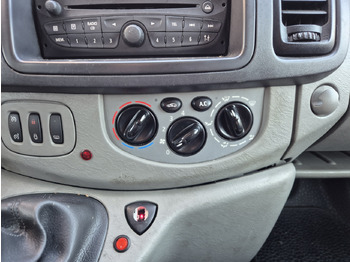 Ambulancia RENAULT Trafic 2.0 dCi 115 KM: foto 5