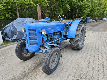 Tractor ZETOR