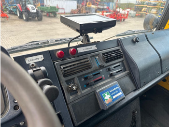 Tractor Mercedes-Benz U 4000: foto 4