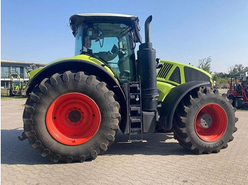 Tractor CLAAS Axion 930: foto 5
