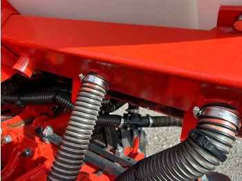Maquinaria de siembra Kuhn Maxima 3 RT E *DEMO*: foto 4