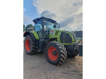 Tractor CLAAS Axion 810: foto 5