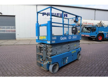 Plataforma de tijeras Genie GS2632 Electric, Working Height 10m, 227kg Capacit: foto 3