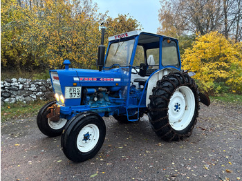 Tractor FORD