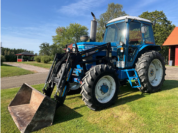 Tractor FORD