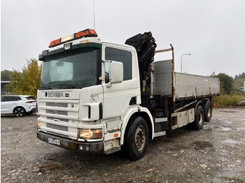 Camión grúa SCANIA P94