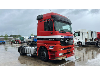 Arrendamiento de Mercedes-Benz Actros 1840 (EPS / GRAND PONT / V6 / BIG AXLE / 3 PEDALES) Mercedes-Benz Actros 1840 (EPS / GRAND PONT / V6 / BIG AXLE / 3 PEDALES): foto 3