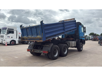 Camión volquete Mercedes-Benz actros 3340 (6X6 / BOITE MANUELLE /MANUAL GEARBOX / 3 PONTS / V6 / MP1): foto 5