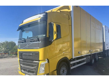 Camión caja cerrada VOLVO FH 500