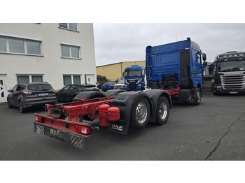 Camión chasis DAF XF 510 FAN 6x2  (Nr. 6185): foto 2 Camión chasis DAF XF 510 FAN 6x2  (Nr. 6185): foto 2