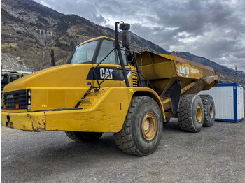 Dúmper articulado CATERPILLAR 740