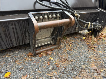 Barredora cucharón Sweeper Engcon SOP-SR1800-S60: foto 4 Barredora cucharón Sweeper Engcon SOP-SR1800-S60: foto 4