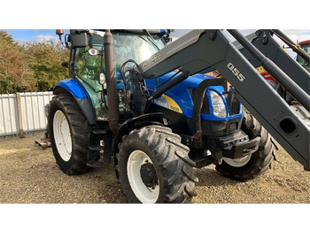 Tractor NEW HOLLAND T6000