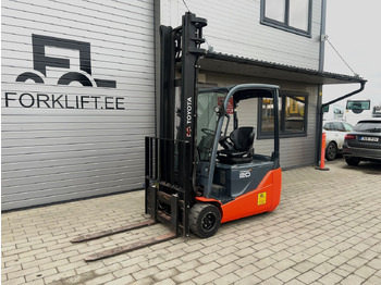 Carretilla elevadora eléctrica TOYOTA