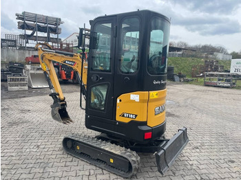 Miniexcavadora SANY