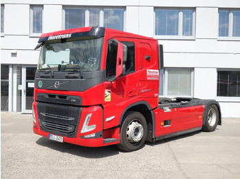 Camión portavehículos VOLVO FM13 460