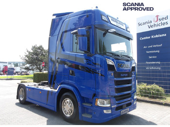 Cabeza tractora SCANIA S 520