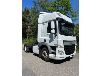 Cabeza tractora DAF CF 440