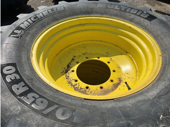 Neumático para Maquinaria agrícola Michelin 540/65R30 till John Deere 7430: foto 4