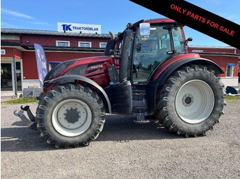 Tractor VALTRA T174