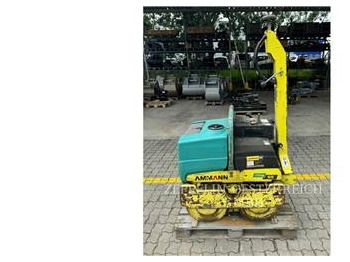 Mini compactadora AMMANN