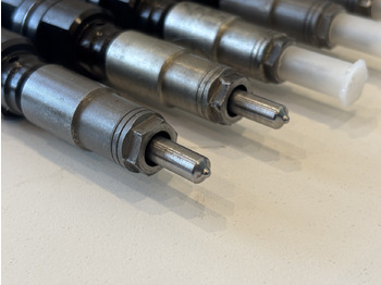 Inyector para Maquinaria agrícola JOHN DEERE Wtryskiwacz RE529149, RE528407, RE546776 Po regeneracji: foto 4 Inyector para Maquinaria agrícola JOHN DEERE Wtryskiwacz RE529149, RE528407, RE546776 Po regeneracji: foto 4