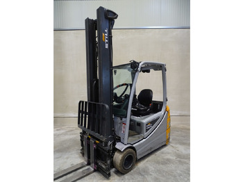 Carretilla elevadora eléctrica STILL RX20