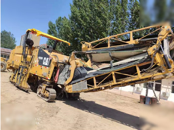 Fresadora en frío 2012 CATERPILLAR PM-200: foto 4 Fresadora en frío 2012 CATERPILLAR PM-200: foto 4