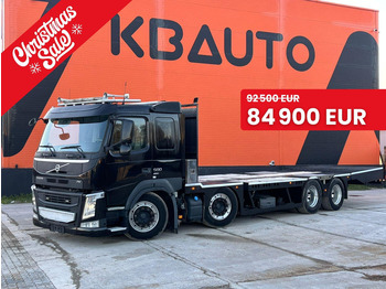 Camión portavehículos VOLVO FM 500