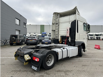 Cabeza tractora DAF XF 440 FT SC / Smart Tacho V2 / 2 Tanks / Stand Klima: foto 2 Cabeza tractora DAF XF 440 FT SC / Smart Tacho V2 / 2 Tanks / Stand Klima: foto 2