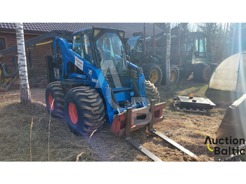 Minicargadora Bobcat S 300: foto 2