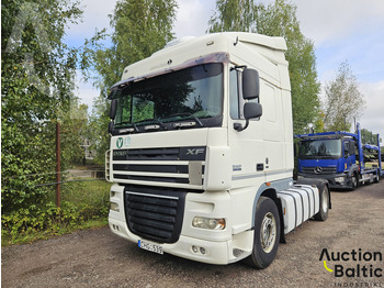 Cabeza tractora DAF XF 105 460