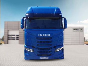 Cabeza tractora IVECO S-WAY