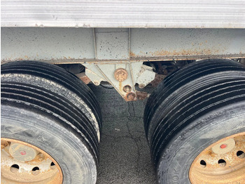 Arrendamiento de Kaiser Tipper**Full STEEL*SAF AXLE*WORKING GOOD Kaiser Tipper**Full STEEL*SAF AXLE*WORKING GOOD: foto 4 Arrendamiento de Kaiser Tipper**Full STEEL*SAF AXLE*WORKING GOOD Kaiser Tipper**Full STEEL*SAF AXLE*WORKING GOOD: foto 4