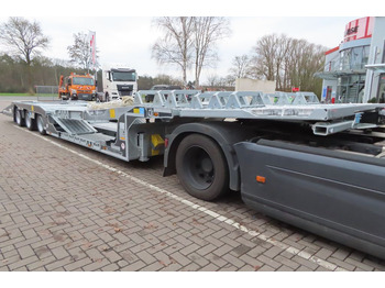 Semirremolque portavehículos nuevo Kässbohrer K.SOK Truck/Car Transporter, Novagrau: foto 4