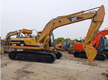 Excavadora de cadenas CATERPILLAR 320B