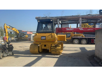 Bulldozer CATERPILLAR CAT-D5K-bulldozer: foto 4 Bulldozer CATERPILLAR CAT-D5K-bulldozer: foto 4