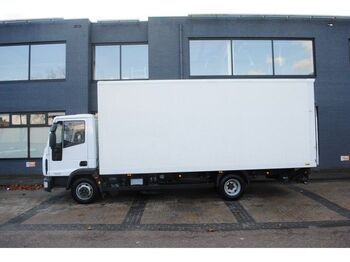 Camión caja cerrada