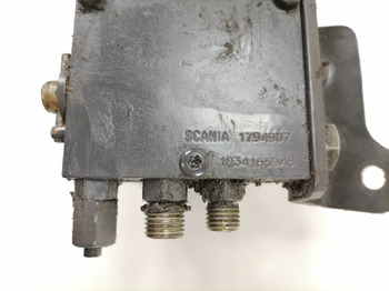 Suspensión de cabina para Camión Scania Cab tilting pump 1794907: foto 2