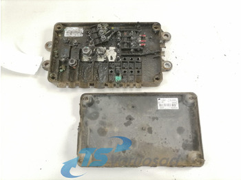 Fusible para Camión Volvo Fuse box 21717590: foto 4