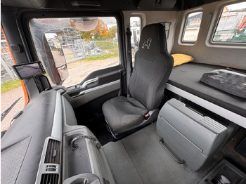 Arrendamiento de  MAN 26.440 6X2 Multilift Abroller MAN 26.440 6X2 Multilift Abroller: foto 5