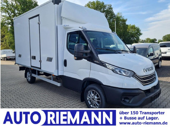 Furgoneta caja cerrada IVECO Daily 35s18
