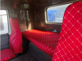 Cabeza tractora Sinotruk HOWO 371 Tractor: foto 2 Cabeza tractora Sinotruk HOWO 371 Tractor: foto 2