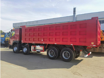 Camión volquete SINOTRUK HOWO